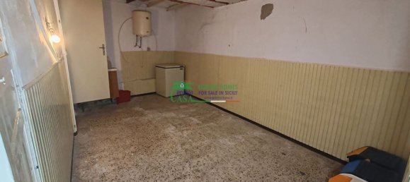 Дом с 10 комнатами в Рагуза, Италия № 138714 26