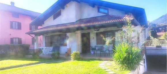 3 bedrooms Villa in Borgofranco d'Ivrea, Italy No. 94066 4