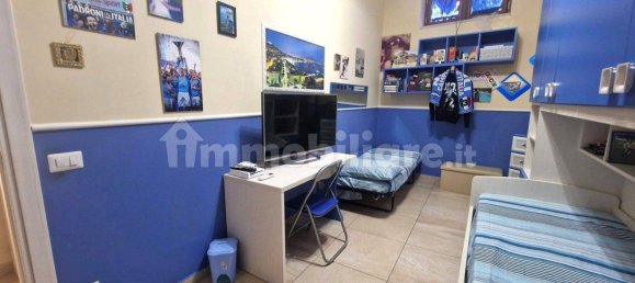 Квартира с 2 спальнями в Неаполь, Италия № 299243 8