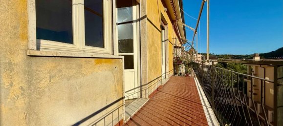 Apartamento de 4 dormitorios en Imperia, Italy No. 363735 14