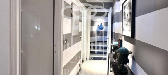 Квартира с 2 комнатами в Рапалло, Италия № 166001 12