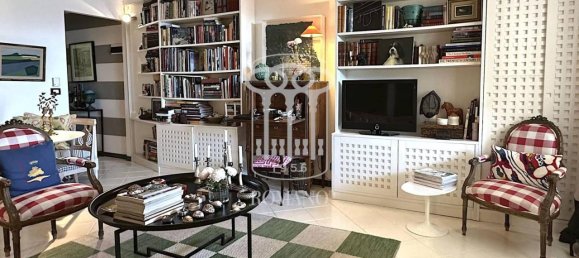 Квартира с 2 комнатами в Рапалло, Италия № 166001 10