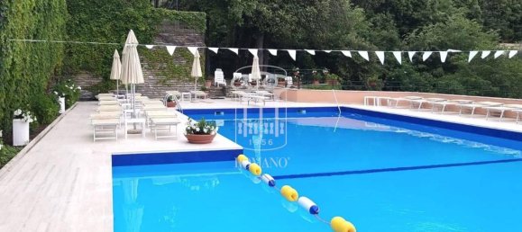 Квартира с 2 комнатами в Рапалло, Италия № 166001 24