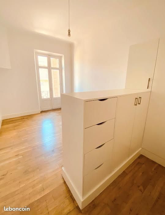 2 bedrooms Apartment in Cannes, France No. 360972