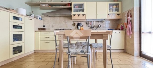 Apartamento de 4 habitaciónes en Castegnato, Italy No. 13735 13