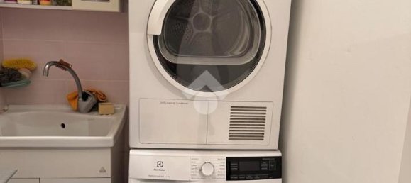 4-salle Appartement à Bologna, Italy No. 171716 30