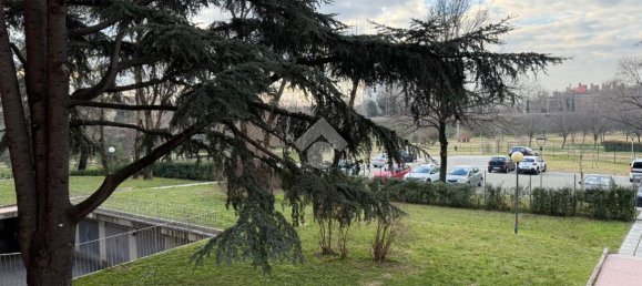 4-salle Appartement à Bologna, Italy No. 171716 8