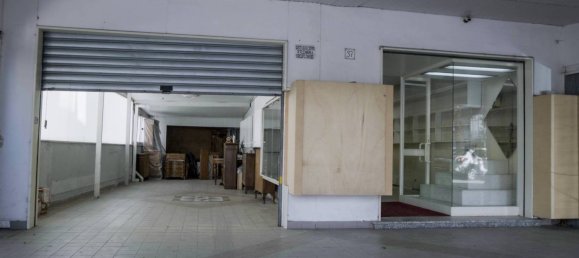 Коммерческая недвижимость с 3 комнатами в Червия, Италия № 377240 10