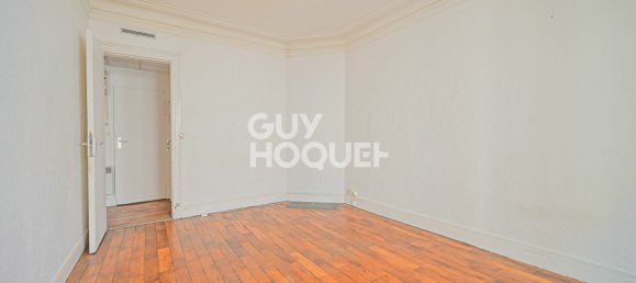 1 bedroom Apartment in Paris, France No. 334707 2