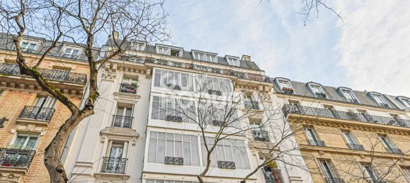 1 bedroom Apartment in Paris, France No. 334707 7
