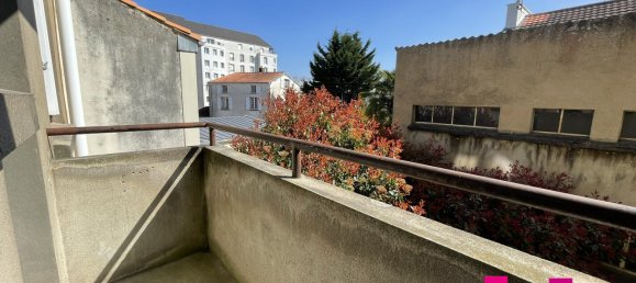 Apartamento de 1 dormitorio en Reze, France No. 108837 2