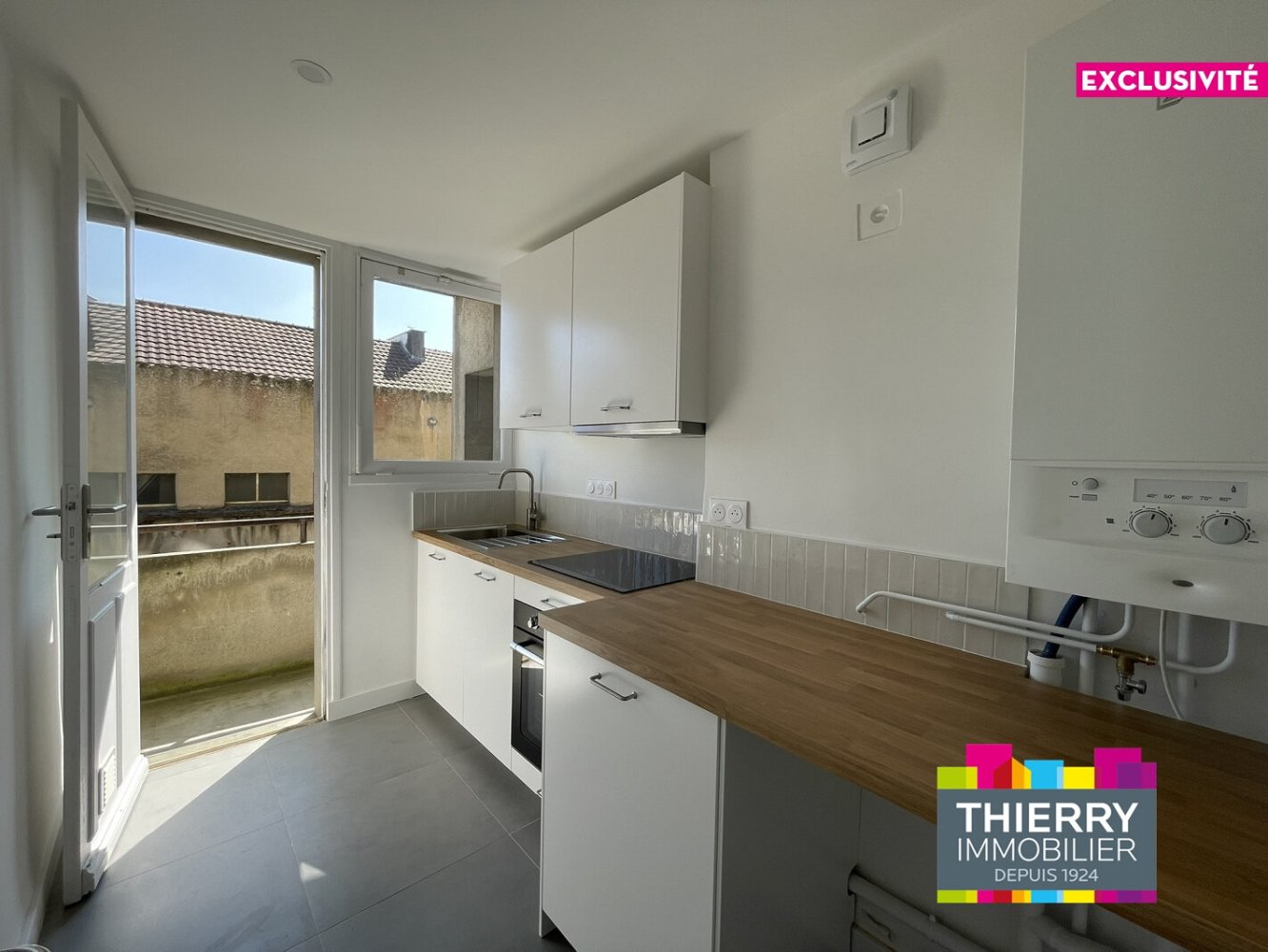 Apartamento de 1 dormitorio en Reze, France No. 108837