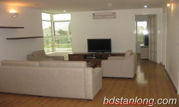 3 bedrooms Apartment in Tay Ho, Vietnam No. 5358