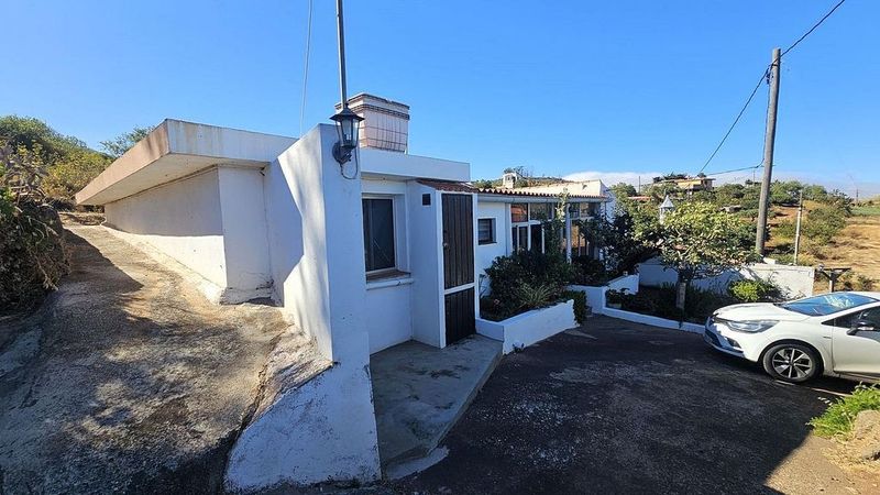 3 bedrooms House in El Rosario, Spain No. 244832