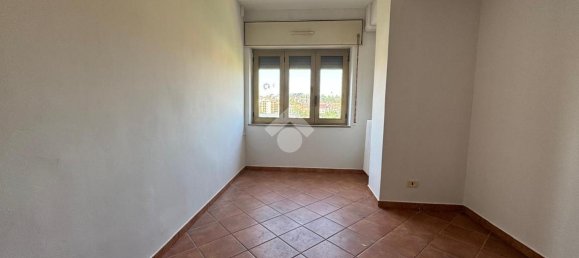 4 rooms Apartment in Avellino, Italy No. 128470 10