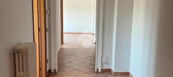 4 rooms Apartment in Avellino, Italy No. 128470 5