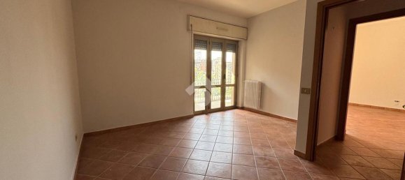 4 rooms Apartment in Avellino, Italy No. 128470 12
