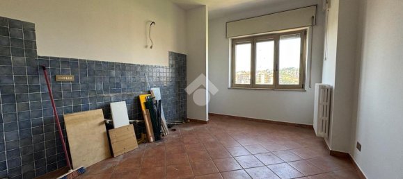 4 rooms Apartment in Avellino, Italy No. 128470 11