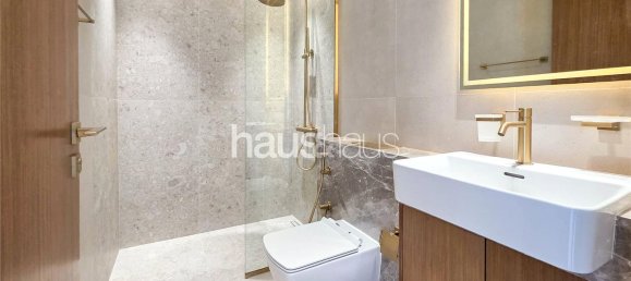 Studio in Business Bay, UAE No. 99320 7