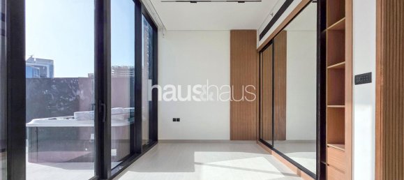 Studio in Business Bay, UAE No. 99320 6