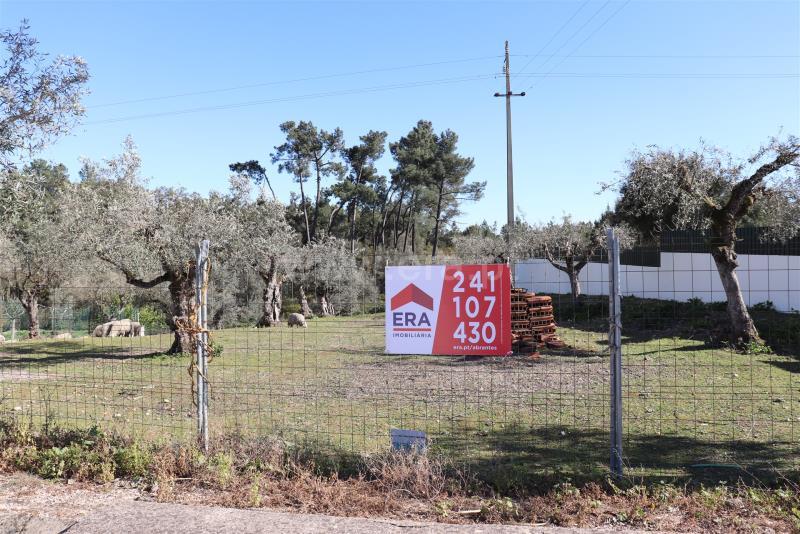  قطعة أرض في Abrantes, Portugal رقم 296008