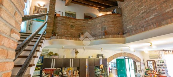 5 rooms House in Ferrara, Italy No. 213287 17