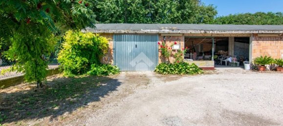 5 rooms House in Ferrara, Italy No. 213287 34