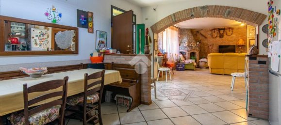 5 rooms House in Ferrara, Italy No. 213287 7