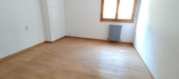 Apartamento de 6 dormitorios en Siena, Italy No. 380756 19