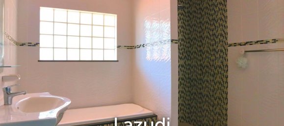 4 bedrooms Cafe / restaurant in Chonburi, Thailand No. 16089 10