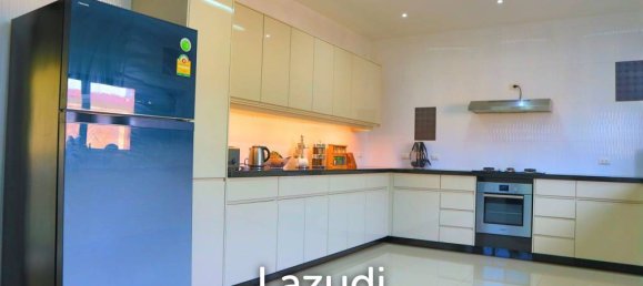 4 bedrooms Cafe / restaurant in Chonburi, Thailand No. 16089 3