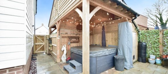 3 bedrooms House in Newington, United Kingdom No. 10600 20