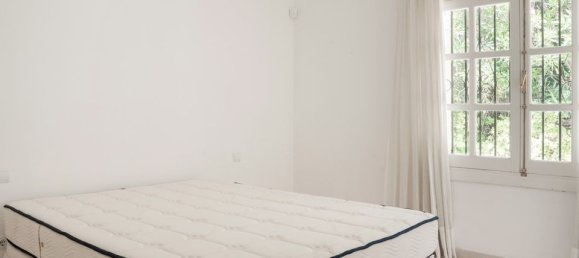 3 bedrooms Villa in Estepona, Spain No. 186119 9