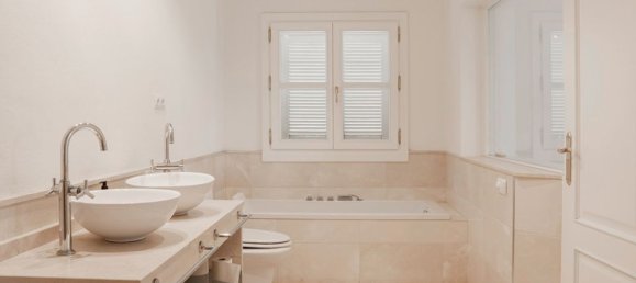 3 bedrooms Villa in Estepona, Spain No. 186119 10