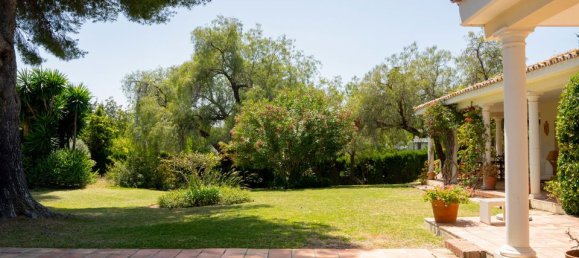 3 bedrooms Villa in Estepona, Spain No. 186119 14