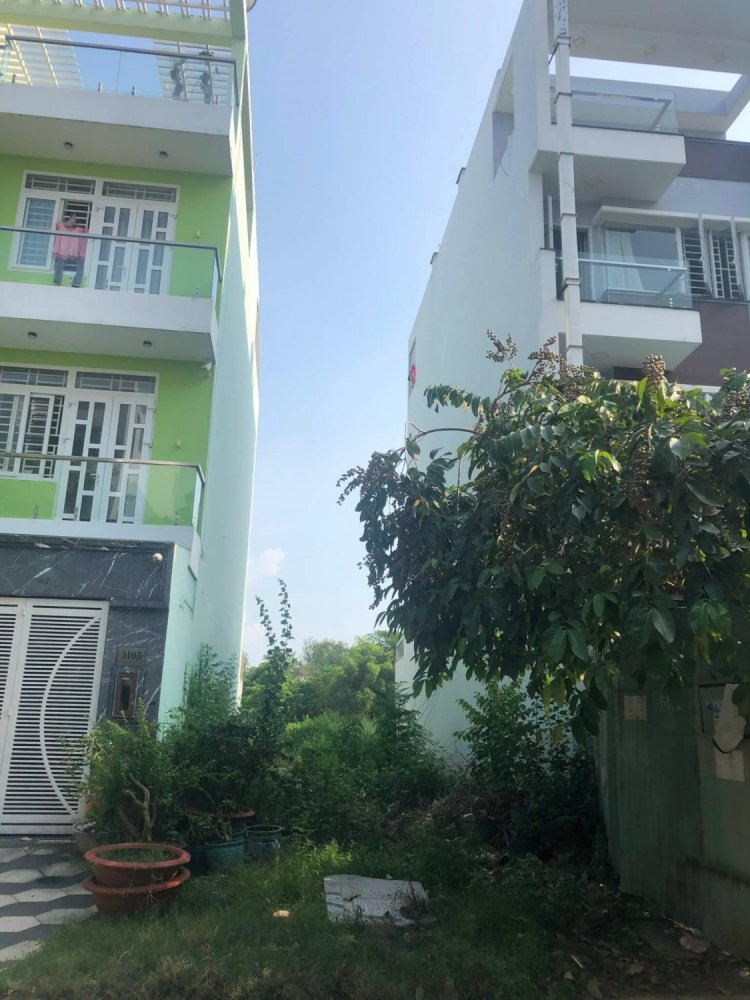  قطعة أرض في District 7, Vietnam 90متر مربع رقم 7853