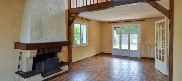 3 bedrooms House in Bourges, France No. 158809 5