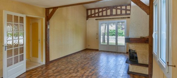 3 bedrooms House in Bourges, France No. 158809 8