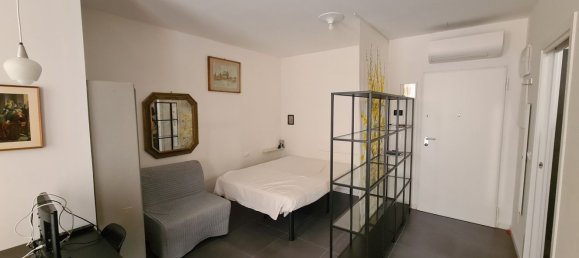 Studio in Bologna, Italy No. 274895 10
