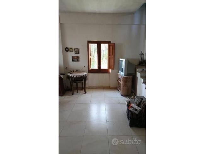 5 rooms Land in Pozzuoli, Italy No. 253389