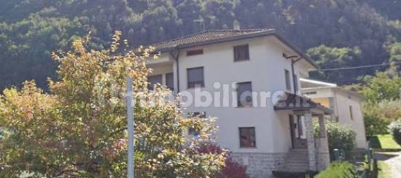 2 rooms Building in Cedrasco, Italy No. 341069 3