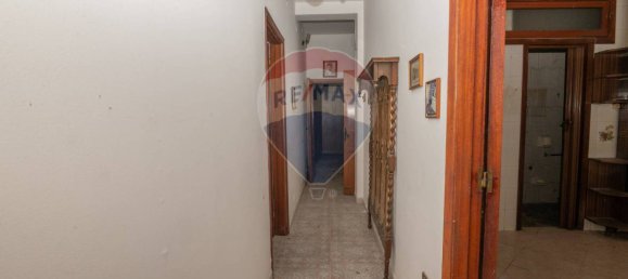 5 bedrooms House in Melilli, Italy No. 356418 4