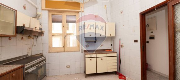 5 bedrooms House in Melilli, Italy No. 356418 2