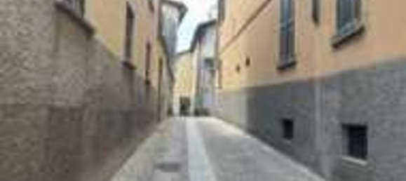 Квартира с 2 комнатами в Чивате, Италия № 4251 7