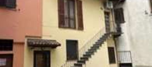 Квартира с 2 комнатами в Чивате, Италия № 4251 10