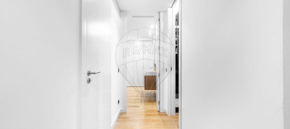 4 bedrooms Duplex in Porto, Portugal No. 140349 9