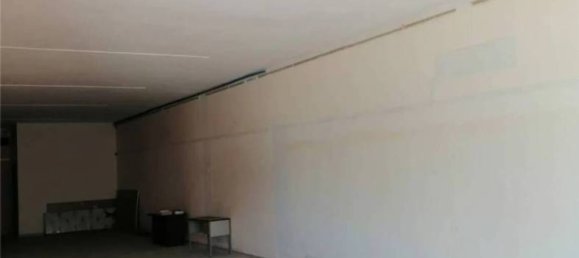 Propiedad comercial de 4 habitaciónes en Pontecorvo, Italy No. 116073 12