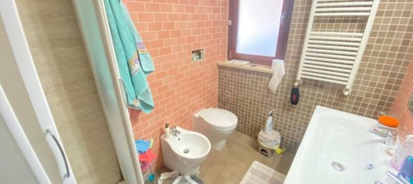 4 rooms Apartment in Rome, Italy No. 28200 17