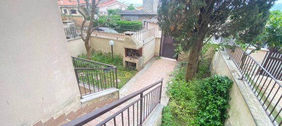4 rooms Apartment in Rome, Italy No. 28200 25