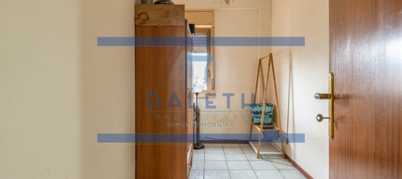 3 rooms Apartment in Palermo, Italy No. 160295 5